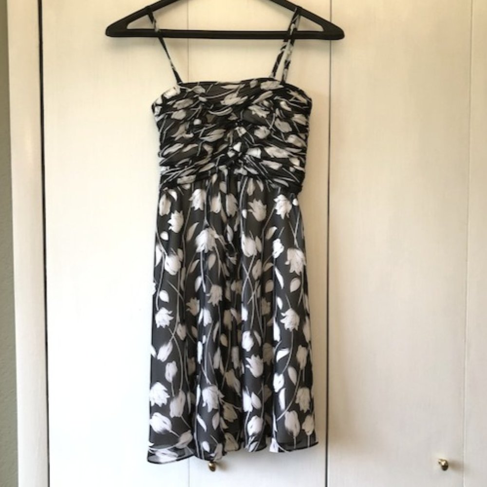 Black and White flower print dress